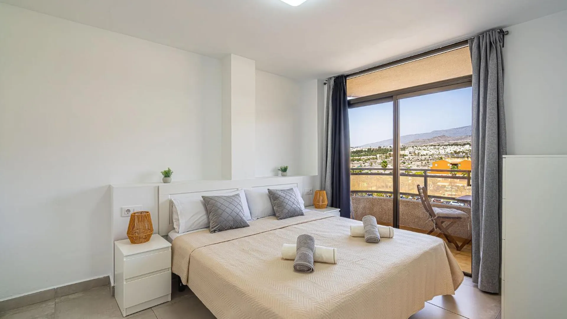 As De Casas - Royal Apartment Los Cristianos Arona   Arona (Tenerife)