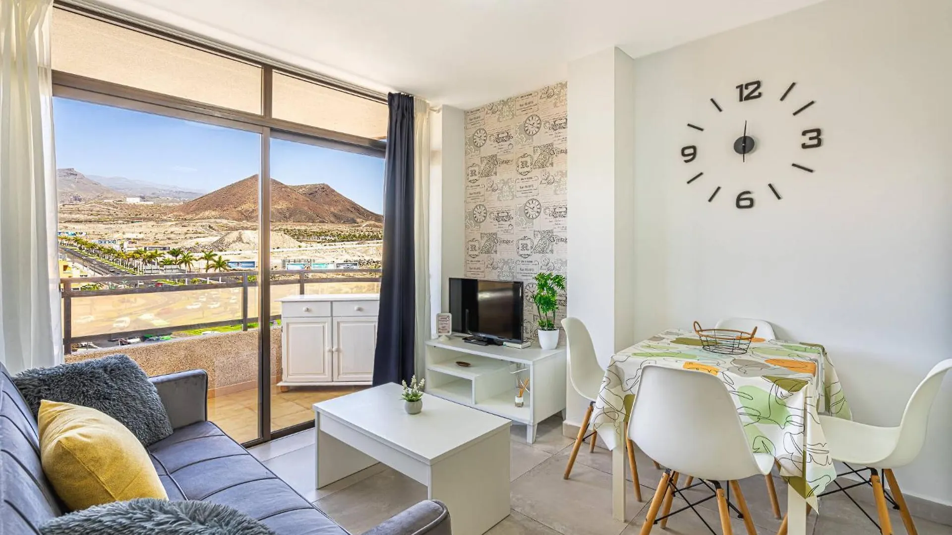 As De Casas - Royal Apartment Los Cristianos Arona  Spain