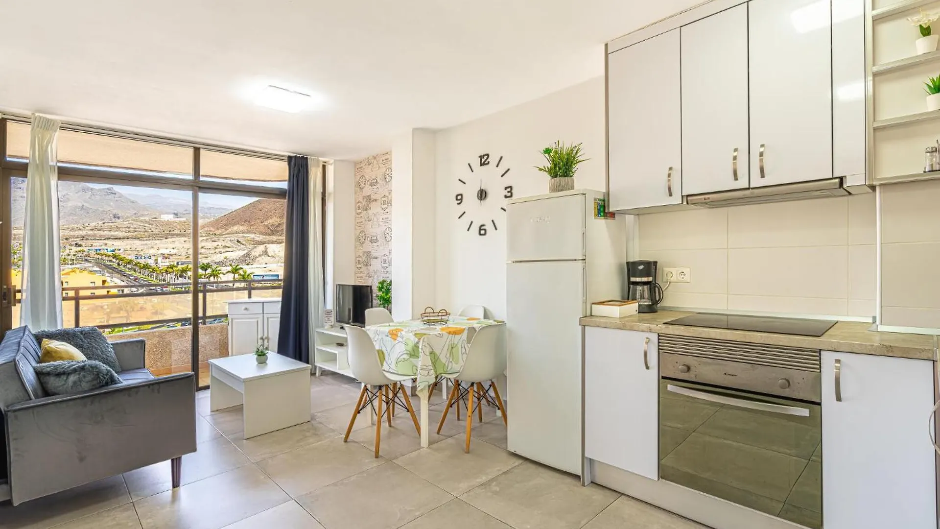 As De Casas - Royal Apartment Los Cristianos Arona  Spain
